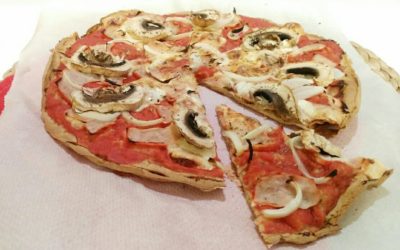 Pizza fit con masa de avena [Receta fitness]